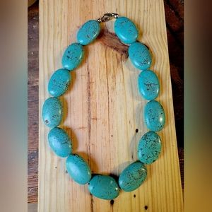 Chunky turquoise necklace
